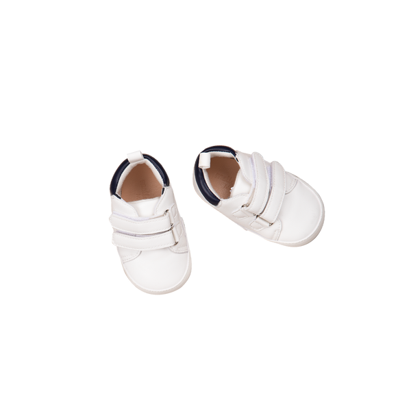 AKEEM White/Navy Blue