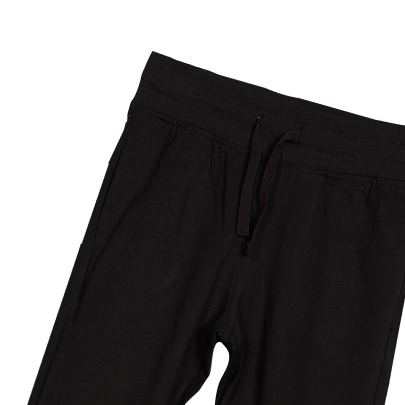 LYON Black